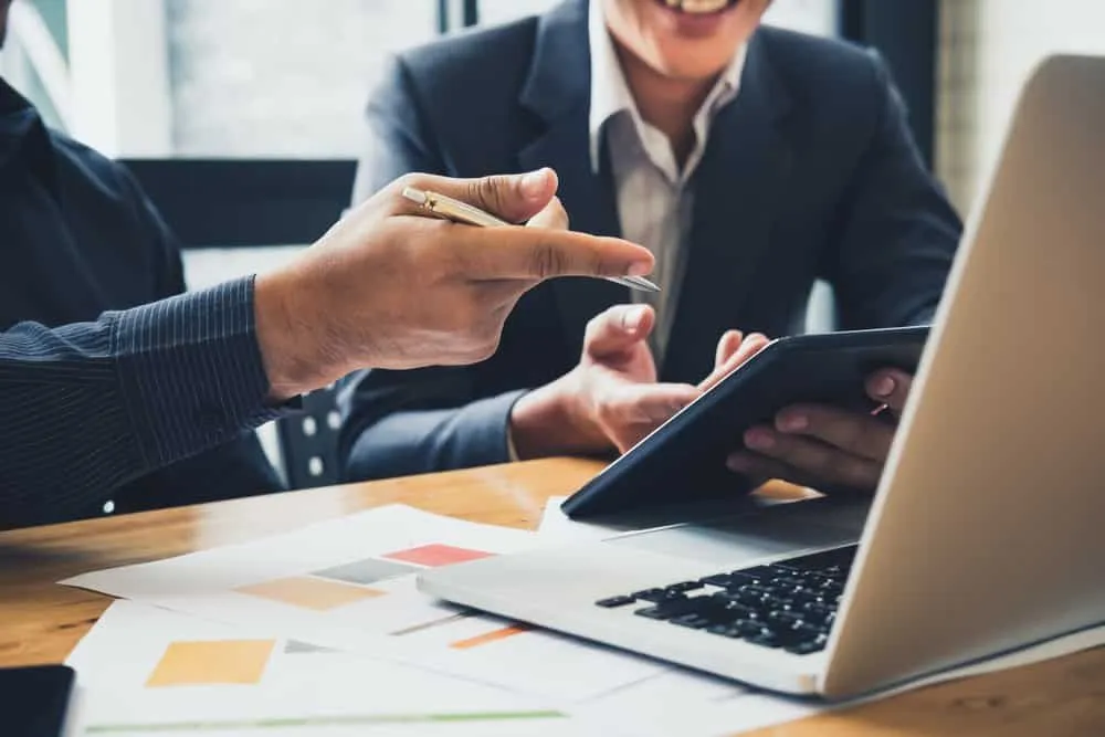 A Wealth Advisers 1920w